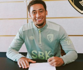 星空体育APP-官方：伯恩茅斯与中场塔韦尼耶续约至2029年