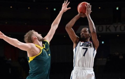 杜兰特拿到第三金，他已经是美国男篮历史第一人？